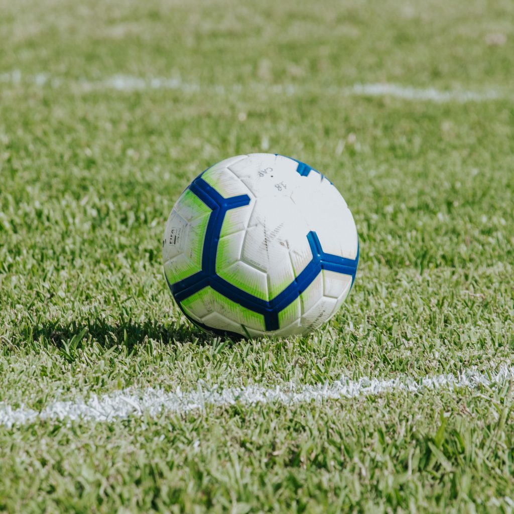 Football on oitch