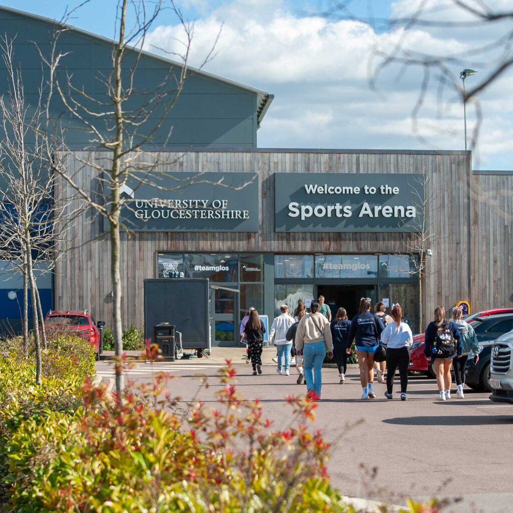 Students walking into Oxstalls