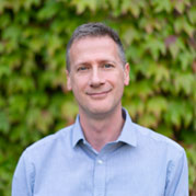 Staff profile picture for: Andy Champion