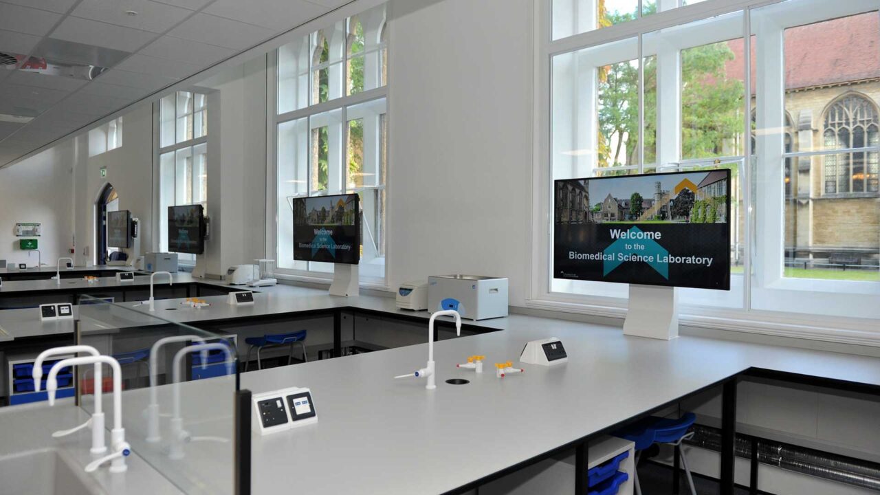 View inside a UoG Biomedical Science teaching lab